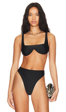 Marcia B Maxwell Chance Bikini Top in Black - Marcia B Maxwell Chance Haut de bikini en noir - Marcia B Maxwell Chance 黑色比基尼上衣 - Marcia B Maxwell Chance Bikinioberteil in Schwarz - Marcia B Maxwell Chance 비키니 탑 블랙 색상 - Top bikini Marcia B Maxwell Chance in nero