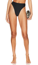 Marcia B Maxwell Wish Bikini Bottom in Black - Marcia B Maxwell Wish - Bas de bikini noir - Marcia B Maxwell Wish 黑色比基尼泳裤 - Marcia B Maxwell Wish Bikinihose in Schwarz - Marcia B Maxwell Wish 비키니 하의 블랙 색상 - Fondo bikini Marcia B Maxwell Wish in nero
