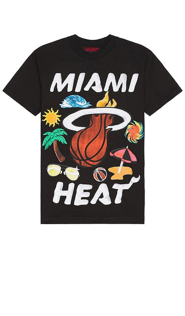 Market Heat T-shirt in Black - T-shirt Market Heat en noir - Market Heat 黑色 T 恤 - Market Heat T-Shirt in Schwarz - Market Heat 티셔츠블랙 색상 - T-shirt Market Heat in nero