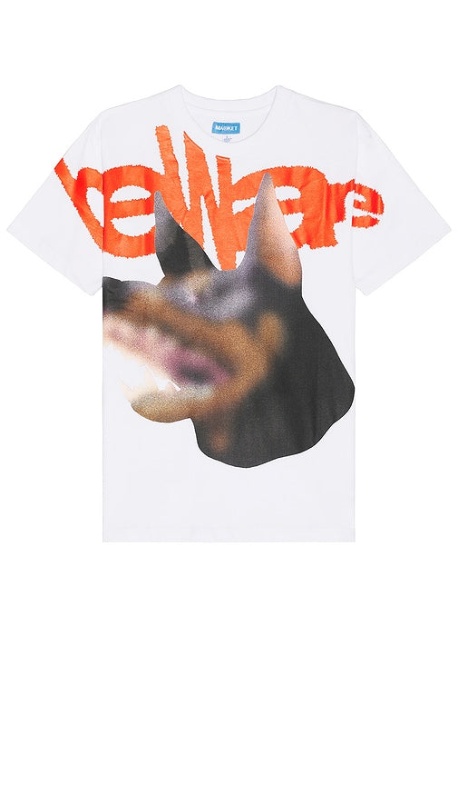 Market No Tresspassing T-shirt in White - T-shirt Market No Tresspassing en blanc - Market 白色禁止侵入 T 恤 - Market No Tresspassing T-Shirt in Weiß - Market No Tresspassing 티셔츠 색상은 화이트 색상입니다. - T-shirt Market No Tresspassing in bianco