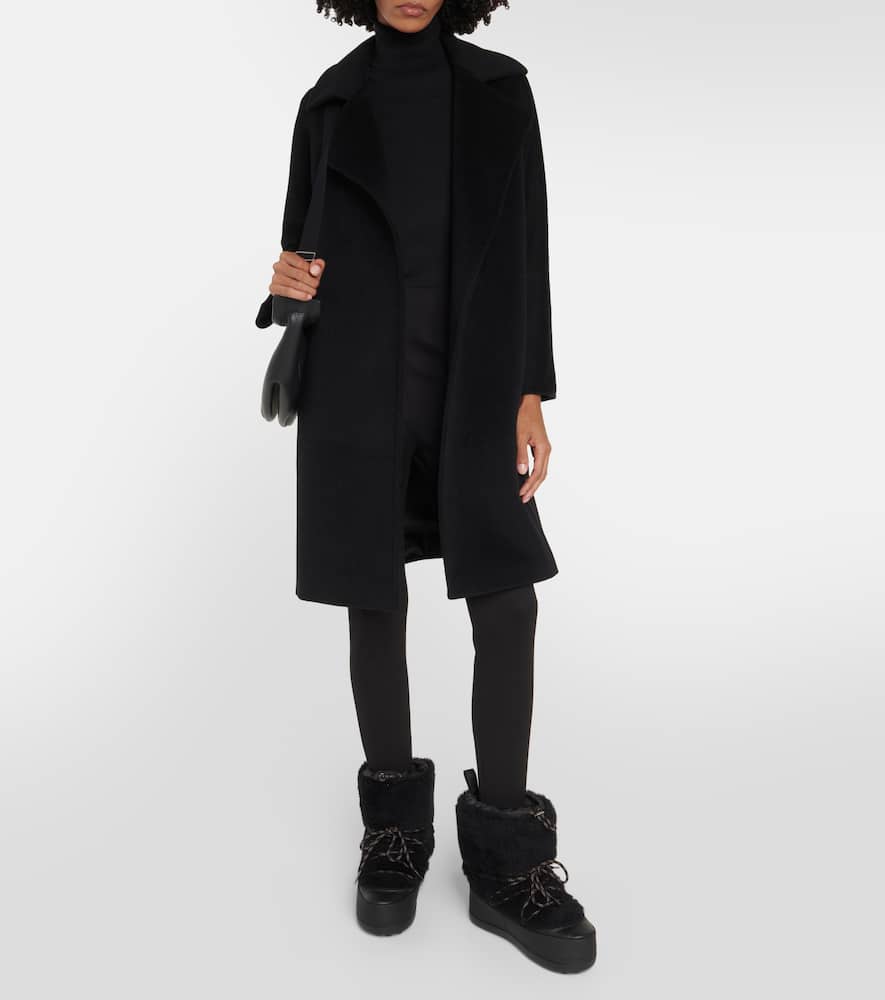 Max Mara Shearling-trimmed snow boots