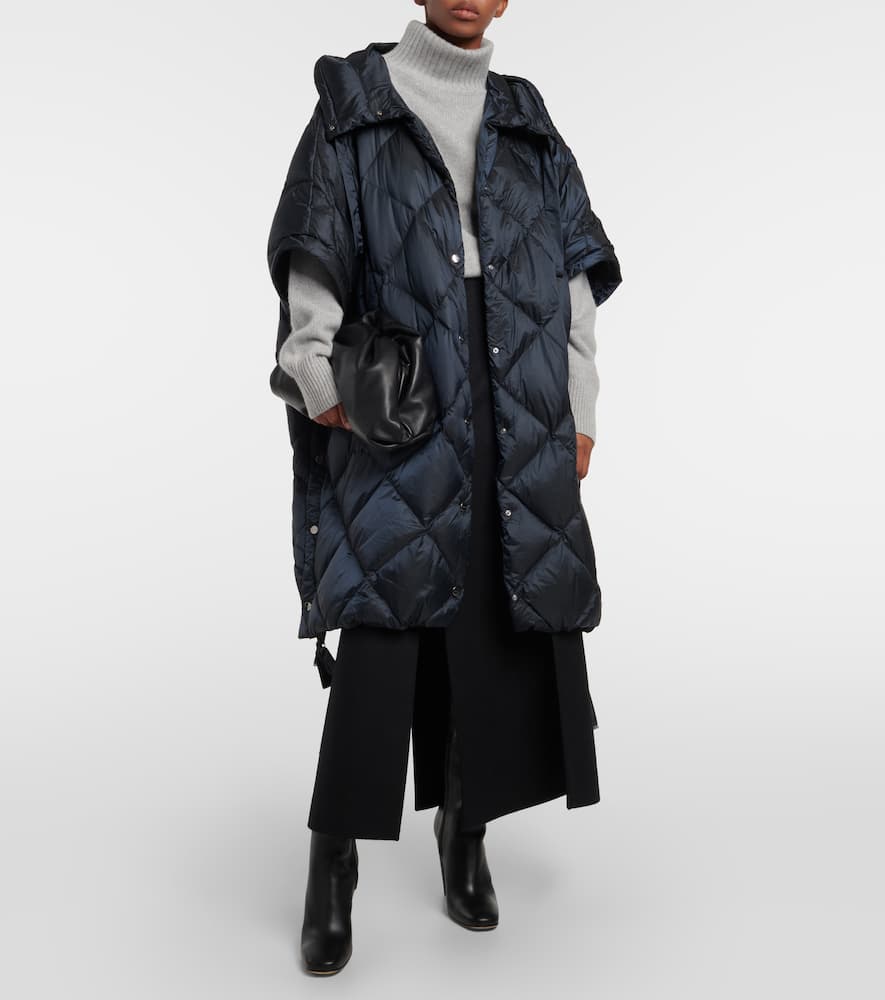 Max Mara Treca quilted canvas down cape