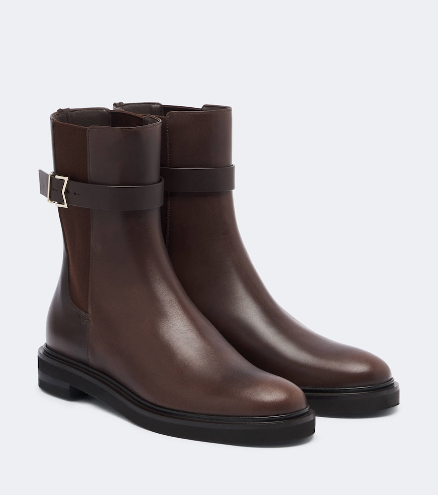Max Mara Leather ankle boots in Brown - Flat Boots