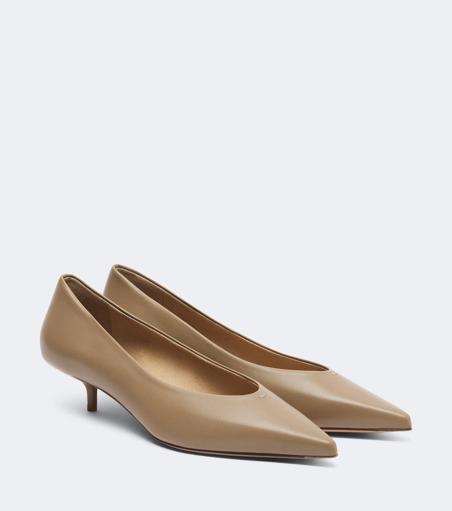 Max Mara Leather pumps (Beige) - Mid Heel Pumps