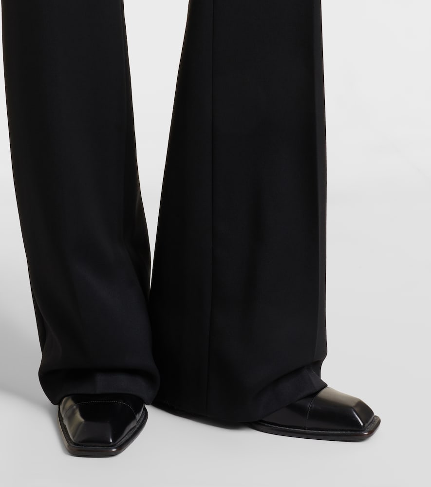 McQueen Niko leather Mary Jane pumps in Black - High-Heel Pumps