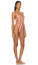 Mello The Label V One Piece in Red