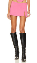 Miaou x REVOLVE Micro Mini Skirt in Pink - Miaou x REVOLVE Micro Mini-Jupe en Rose - Miaou x REVOLVE 粉色微型迷你裙 - Miaou x REVOLVE Mikro-Minirock in Rosa - Miaou x REVOLVE 마이크로 미니 스커트 in 핑크 - Miaou x REVOLVE micro minigonna in rosa