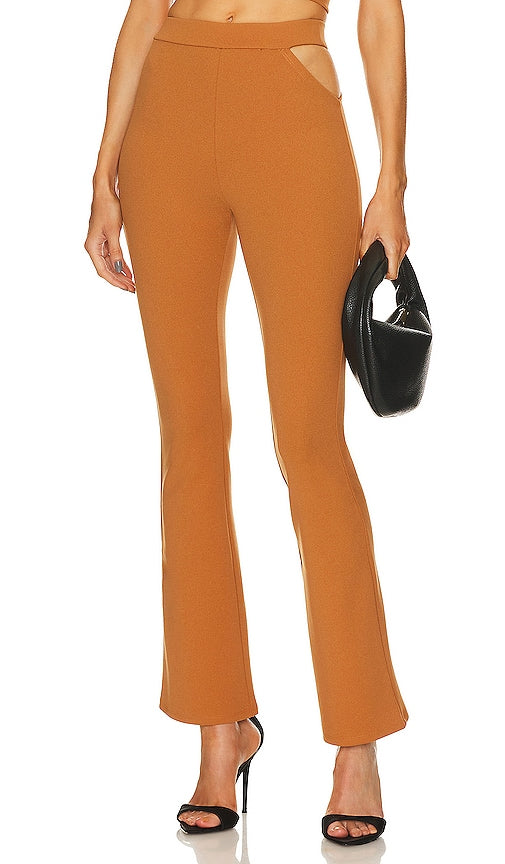 Michael Costello x REVOLVE Tory Pant in Tan - Pantalon Tory Michael Costello x REVOLVE en beige - Michael Costello x REVOLVE Tory 黄褐色长裤 - Michael Costello x REVOLVE Tory Hose in Hellbraun - Michael Costello x REVOLVE Tory 팬츠 - Pantaloni Michael Costello x REVOLVE Tory in marrone chiaro