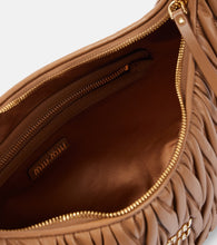 Miu Miu Wander Medium matelass√É¬© leather shoulder bag