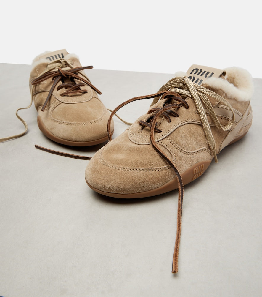 Miu Miu Gymnasium shearling-lined suede sneakers in Beige - Low-Top Sneakers
