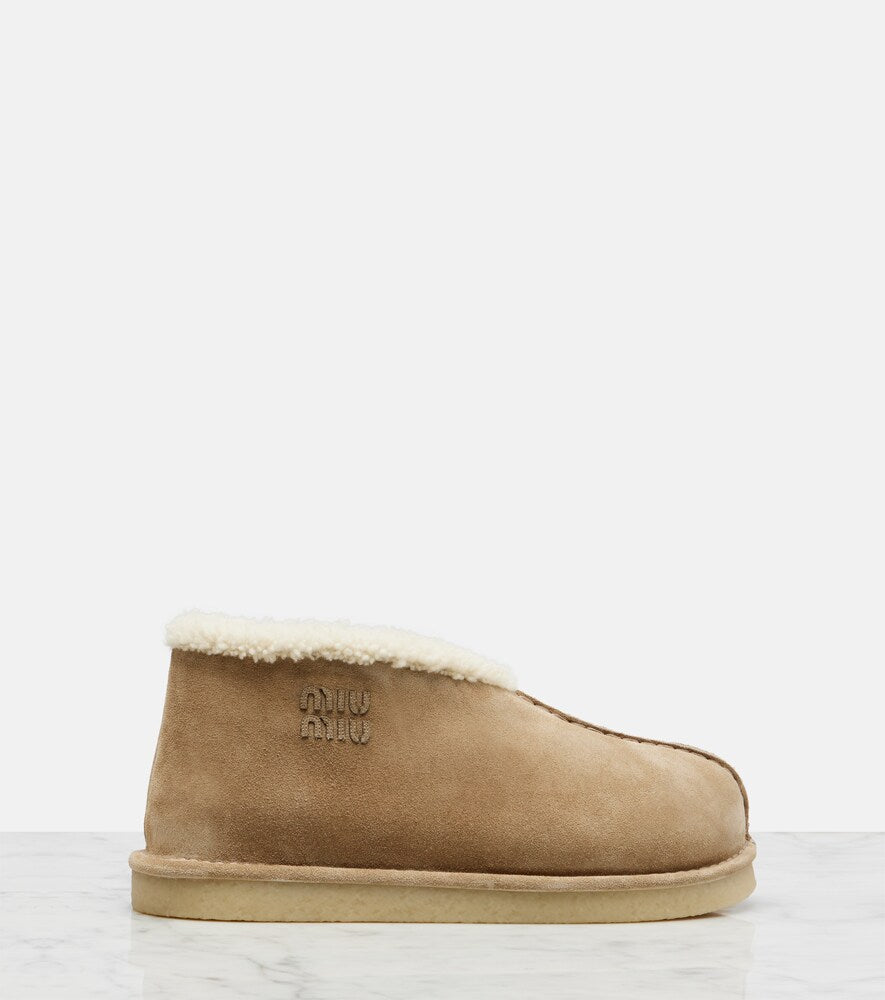 Beige Miu Miu Shearling-lined suede ankle boots - Flat Boots