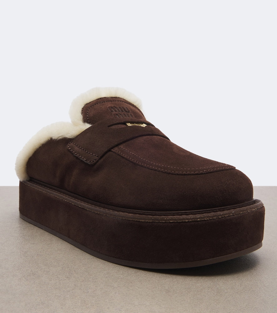 Brown Miu Miu Shearling-lined suede platform mules - Mules