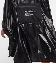 Moncler Convertible raincoat