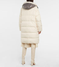 Moncler Erysimum hooded down coat