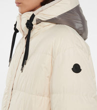Moncler Erysimum hooded down coat