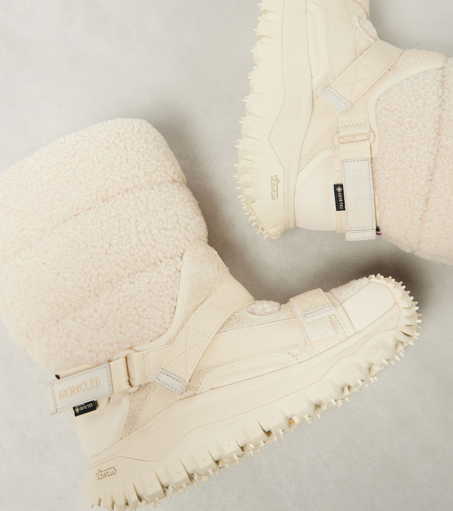 Moncler Trailgrip Chalet teddy snow boots