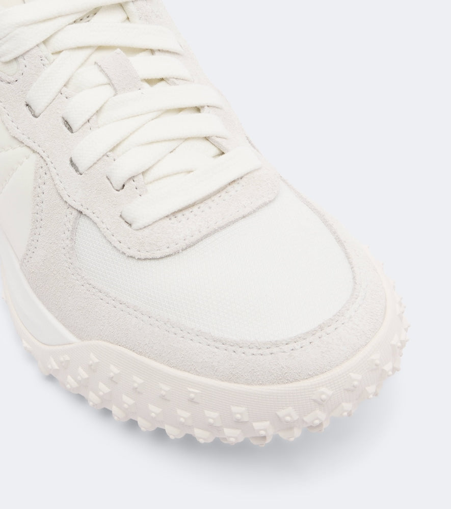 Moncler Moncler CityTrek suede-trimmed sneakers (White) - Low-Top Sneakers