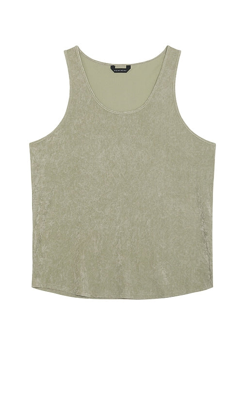 Monfrere Travis Tank in Sage - Débardeur Monfrere Travis en sauge - Monfrere Travis 鼠尾草背心 - Monfrere Travis Tanktop in Salbei - Monfrere Travis 탱크탑 - Canotta Monfrere Travis in salvia