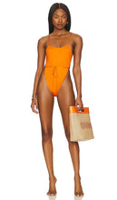 Monica Hansen Beachwear Money Maker One Piece Swimsuit in Orange - Monica Hansen Beachwear - Money Maker - Maillot de bain une pièce orange - Monica Hansen Beachwear Money Maker 连体泳衣（橙色） - Monica Hansen Beachwear Money Maker Einteiliger Badeanzug in Orange - Monica Hansen Beachwear Money Maker 원피스 수영복 오렌지 색상 - Costume da bagno intero Monica Hansen Beachwear Money Maker in arancione