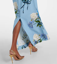 Monique Lhuillier Floral crêpe gown