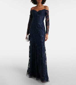 Monique Lhuillier Floral embroidered tulle gown
