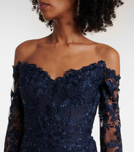 Monique Lhuillier Floral embroidered tulle gown