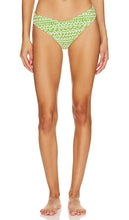 Montce Swim Lulu Bikini Bottom in Green - Bas de bikini Montce Swim Lulu en vert - Montce Swim Lulu 绿色比基尼泳裤 - Montce Swim Lulu Bikinihose in Grün - Montce Swim Lulu 비키니 하의 그린 색상 - Slip bikini Montce Swim Lulu in verde