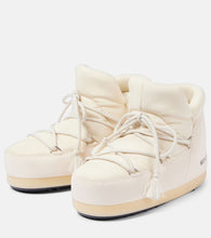 Moon Boot EVX snow boots