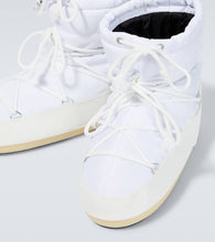 Moon Boot Icon Low nylon snow boots