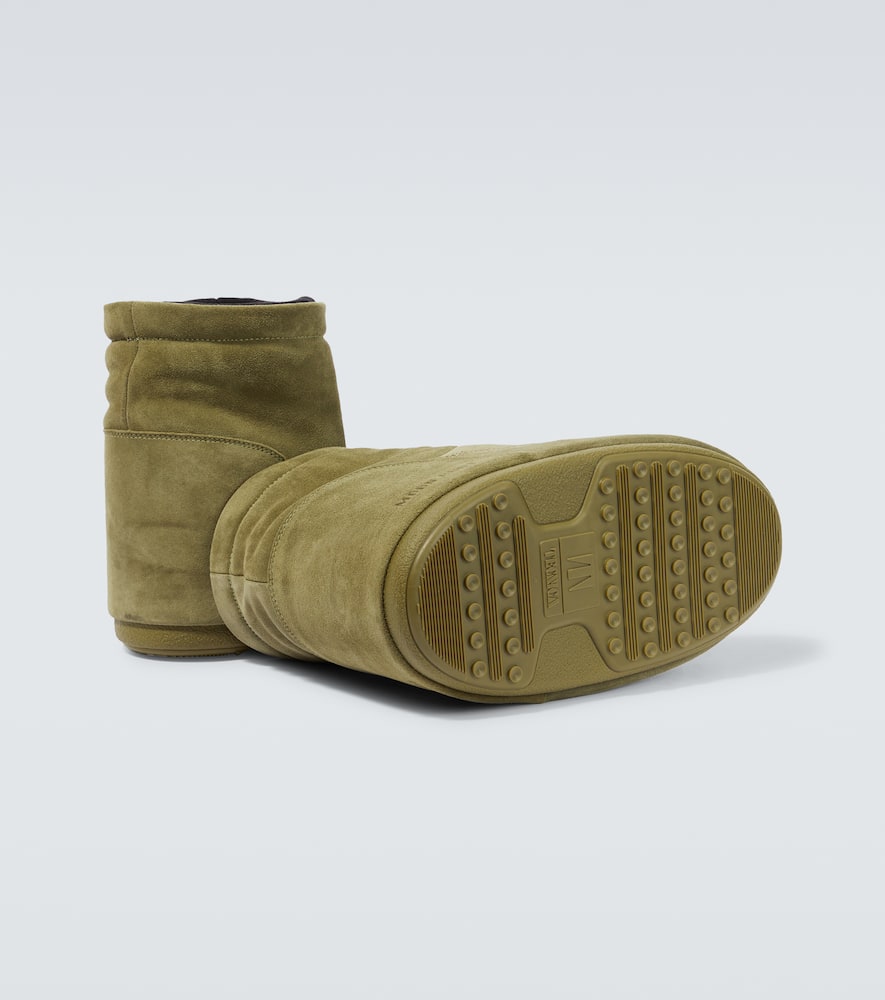 Moon Boot Icon Low suede snow boots