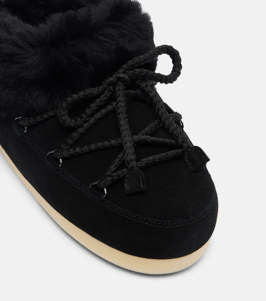 Black Moon Boot EVX shearling-trimmed suede mules - Flat Boots