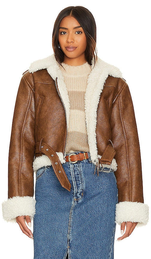 NBD Aparna Jacket in Brown - Veste Aparna NBD en marron - NBD Aparna 棕色夹克 - NBD Aparna Jacke in Braun - NBD APARNA 자켓 브라운 색상 - Giacca NBD Aparna in marrone