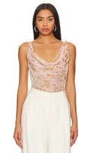 NBD Jamela Top in Blush - NBD Haut Jamela en Blush - NBD Jamela 腮红上衣 - NBD Jamela Top in Blush - NBD 자멜라 탑 - Top NBD Jamela in blush