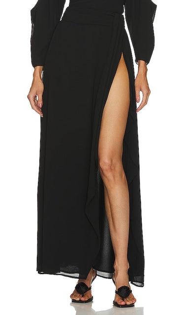 NBD Jaxine Maxi Skirt in Black - NBD Jupe longue Jaxine en noir - NBD Jaxine 黑色长裙 - NBD Jaxine Maxirock in Schwarz - NBD Jaxine 맥시 스커트 - Gonna lunga Jaxine NBD in nero