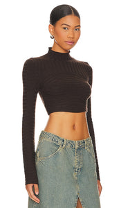 NBD Dylan Wide Rib Cropped Sweater in Chocolate