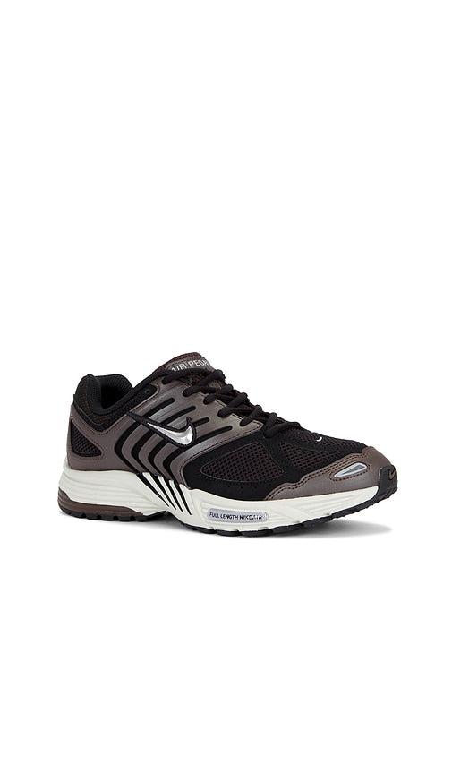 Nike Air Pegasus 2005 Sneakers in Brown