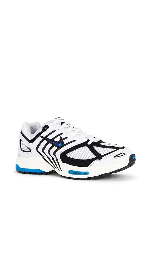 Nike Air Pegasus 2005 Sneakers in White