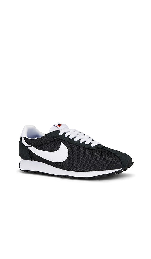 Nike Ld 1000 in Black