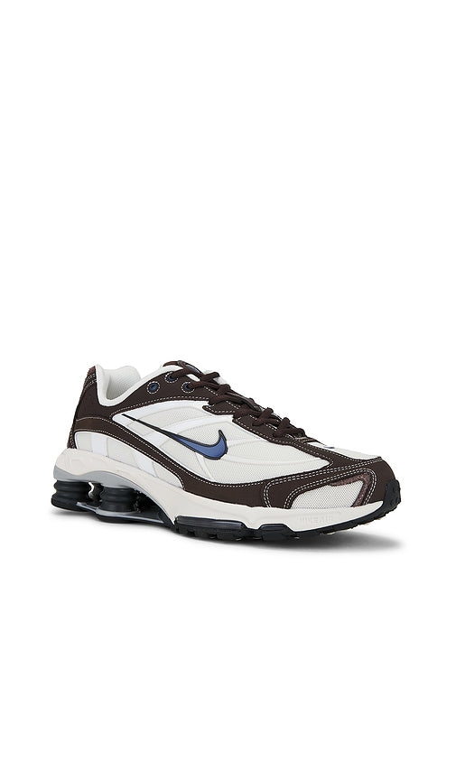 Nike Shox Ride 2 Sneakers in Brown