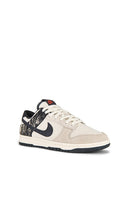 Nike Dunk Low Retro Se Sneakers in Ivory