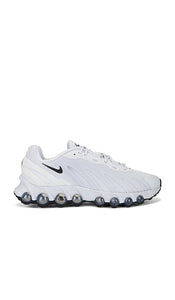 Nike Air Max Dn8 in Grey | Men's Lifestyle Sneakers in Pure Platinum & Black