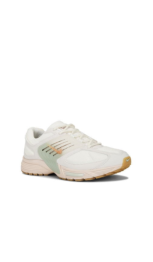Nike Air Pegasus Wave Se in White