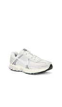 Nike Zoom Vomero 5 Se in Grey