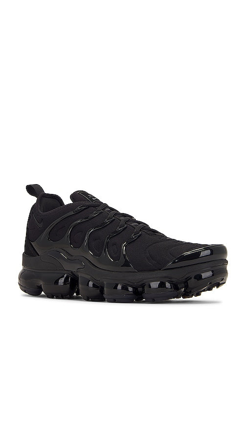 Nike Air VaporMax Plus in Black