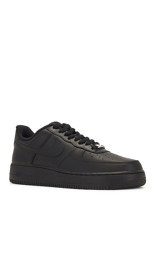 Nike Air Force 1 '07 in Black
