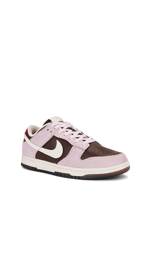 Nike Nike Dunk Low in Pink