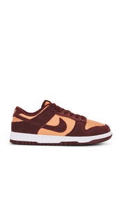 Nike Dunk Low Retro SE in Brown | Men's Low-Top Sneakers in Amber Brown & Dark Pony White