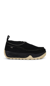 Nike Acg Izy in Black | Men's Lifestyle Sneakers in Black & Limestone