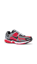 Nike Zoom Vomero 5 in Red