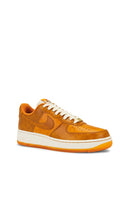 Nike Air Force 1 '07 Lv8 in Brown